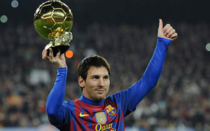 Messi độc chiếm danh hiệu Quả bóng vàng FIFA trong 3 năm liên tiếp
