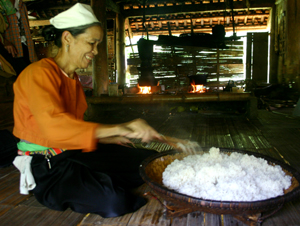 Lễ cơm mới mường Piệng (Hòa Bình)