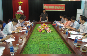 Đồng chí Nguyễn Văn Dũng, Phó Chủ tịch UBND tỉnh phát biểu kết luận buổi làm việc.