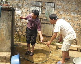 Gần 90% hộ dân ở Đông Lai được sử dụng nước sạch hợp vệ sinh.