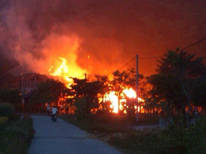 Hiện trường vụ cháy khách sạn Mai Châu Lodge.