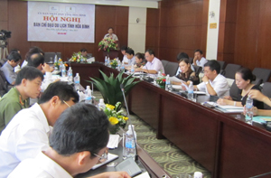 Đồng chí Bùi Văn Cửu, Phó Chủ tịch TT UBND tỉnh, Trưởng Ban chỉ đạo du lịch tỉnh kết luận tại hội nghị.