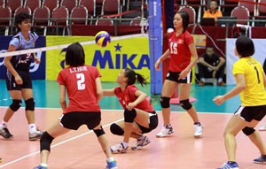 Đội tuyển trẻ nữ Việt Nam mạnh mẽ tiến vào chung kết.